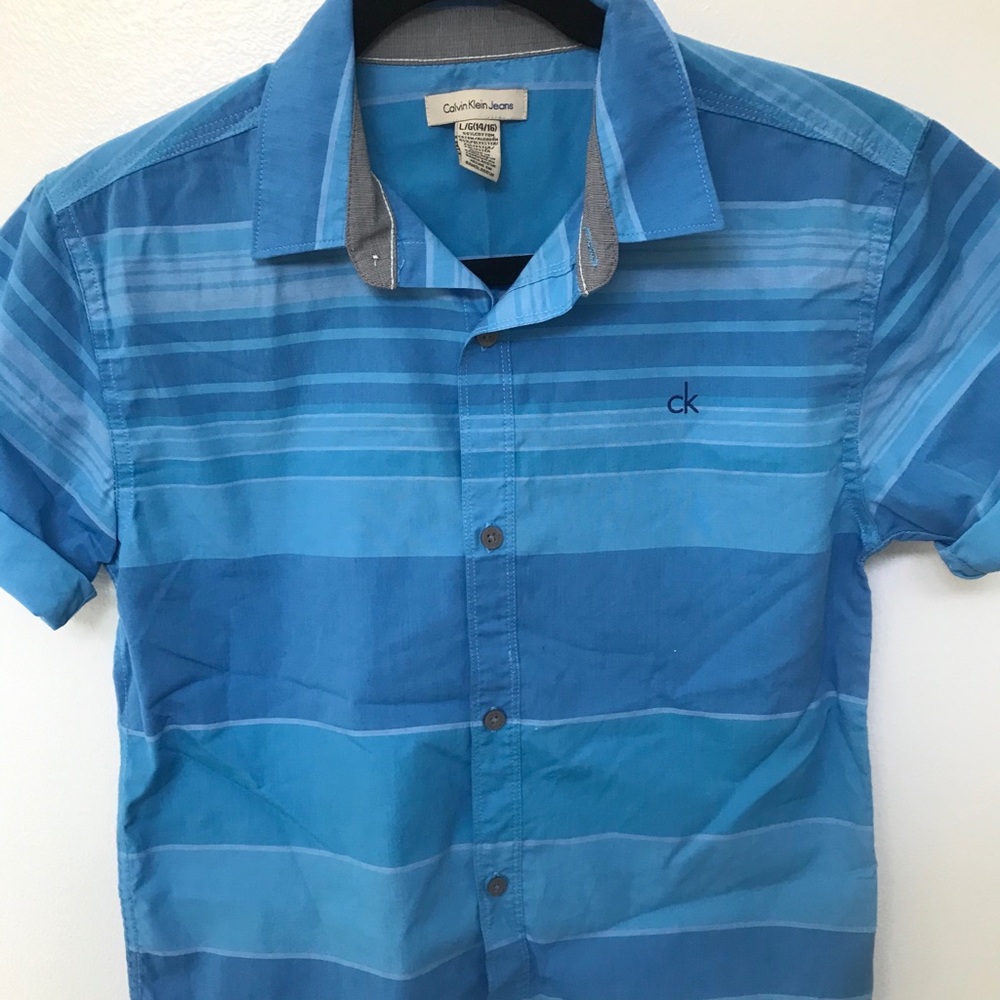 Calvin Klein Button Down Short Sleeve